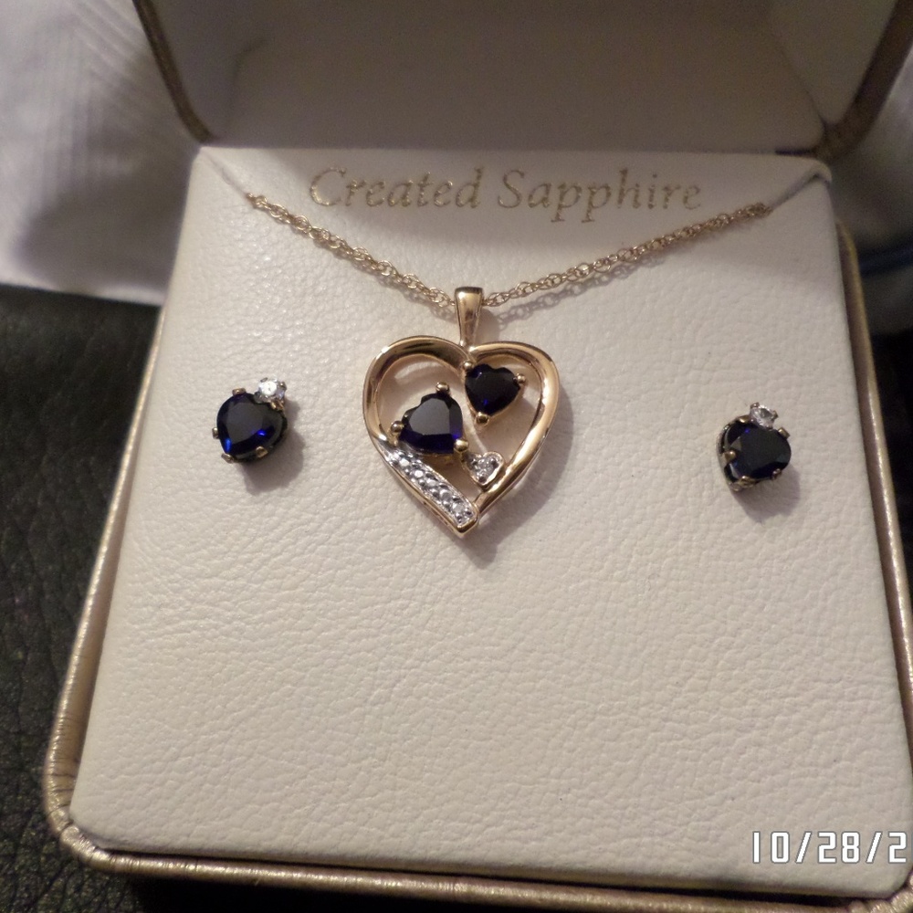 ❣️❣️Created Sapphire set❣️❣️